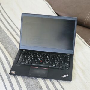 Notebook Lenovo ThinkPad Reacondicionada Ryzen 5PRO